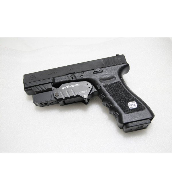 GLOCK 17 with STINGER GUARD MINIMALIST HOLSTER WITH LASER